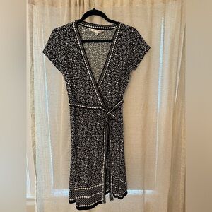 Max Studio classic wrap dress